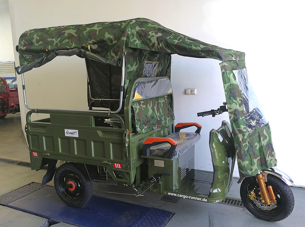 CARGO RUNNER mit Verdeck